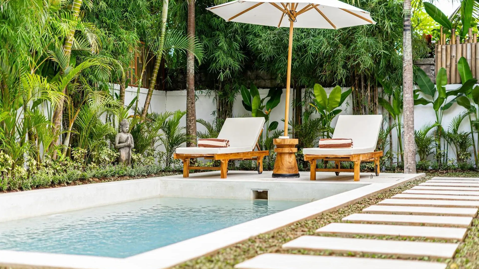 Udara By Evdekimi - Spacious 4Br Pool Villa With Lush Garden At Artistic Center Of Ubud