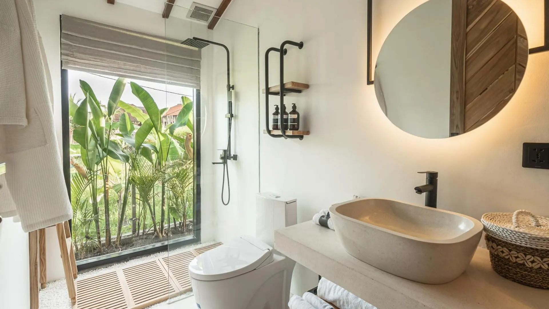 Udara By Evdekimi - Spacious 4Br Pool Villa With Lush Garden At Artistic Center Of Ubud 0*,  Endonezya