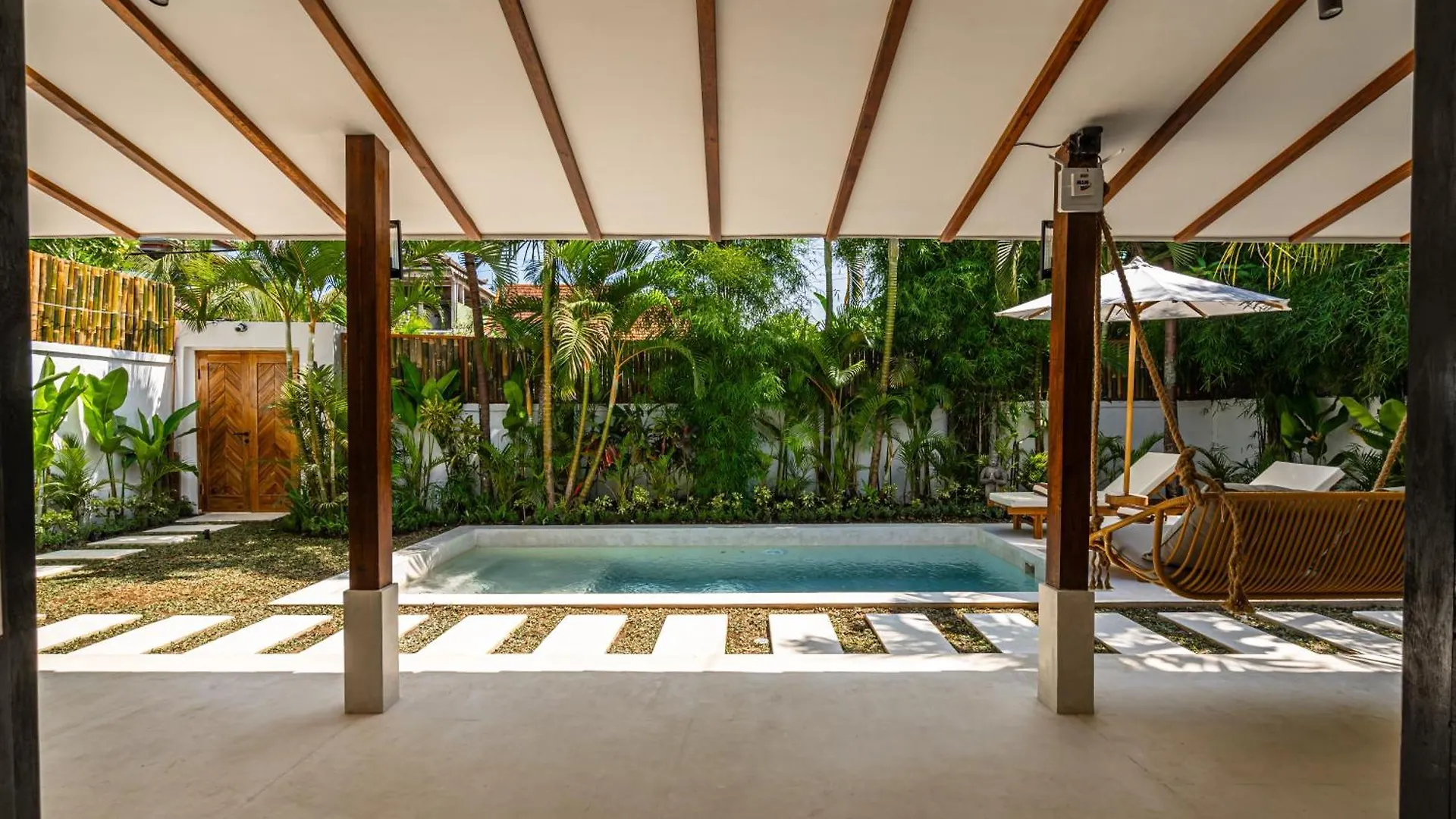 Udara By Evdekimi - Spacious 4Br Pool Villa With Lush Garden At Artistic Center Of Ubud