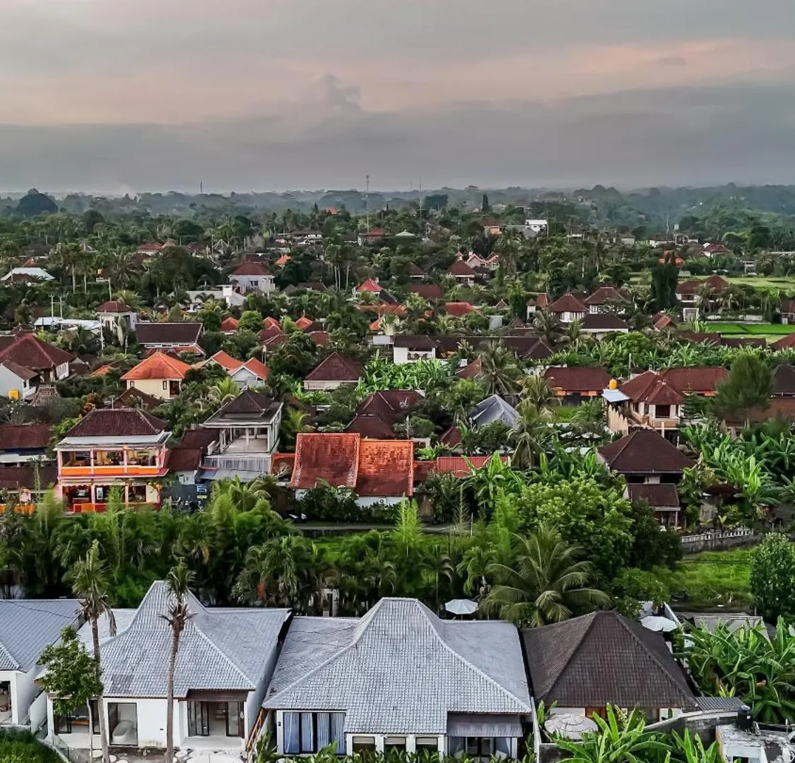 Udara By Evdekimi - Spacious 4Br Pool Villa With Lush Garden At Artistic Center Of Ubud Endonezya